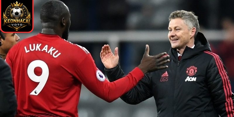 Bối cảnh MU khủng hoảng và lý do Solskjaer được cân nhắc